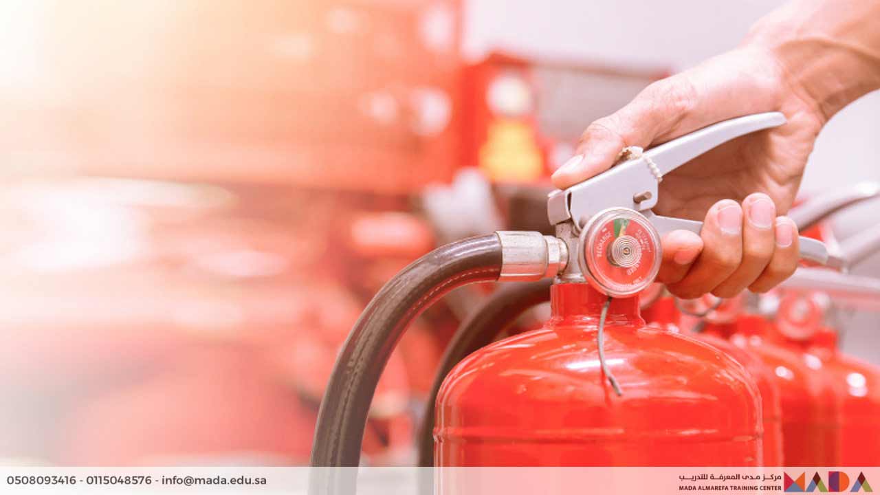 دورة إطفاء الحريق