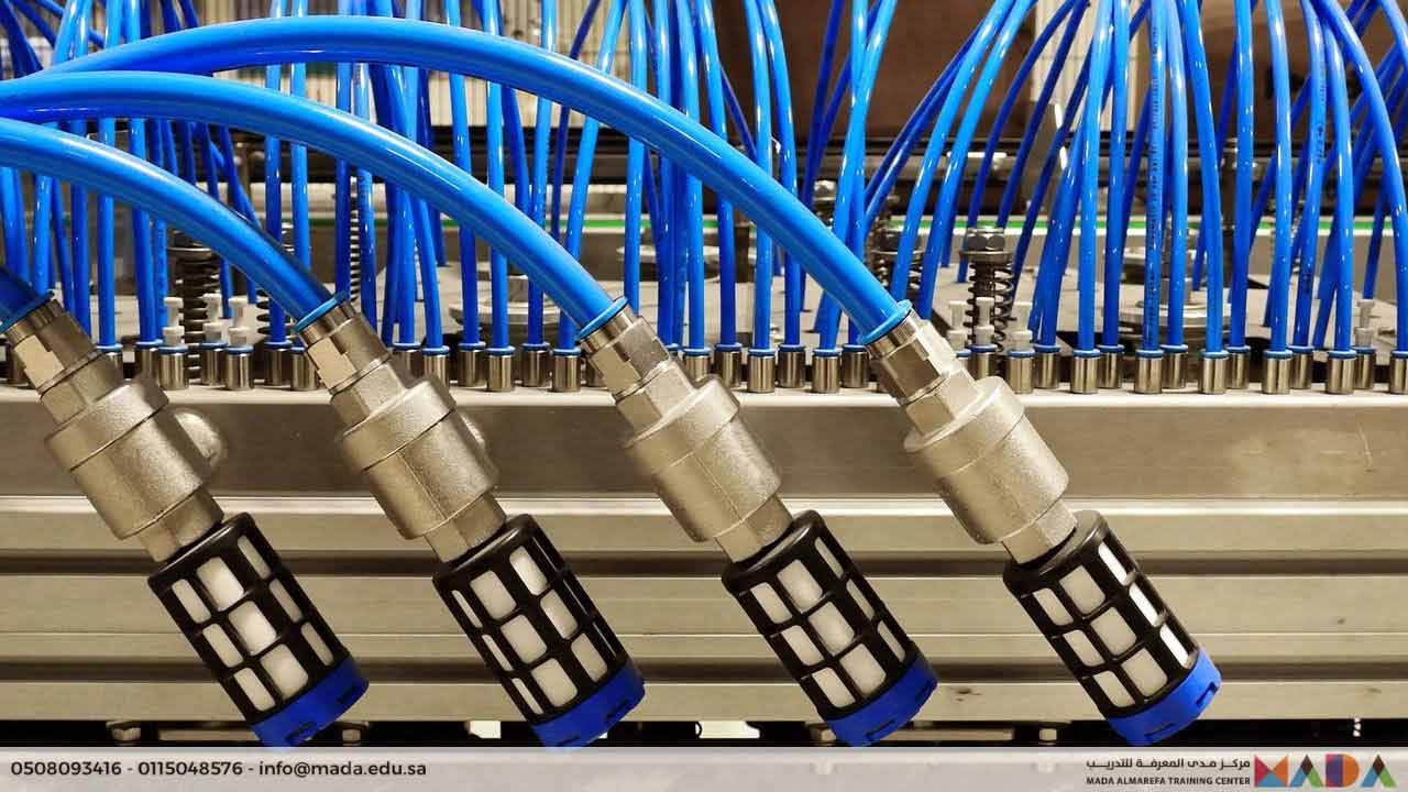 دورة اساسيات الدوائر الهوائيه (النيوماتيكية) و الهيدروليكية