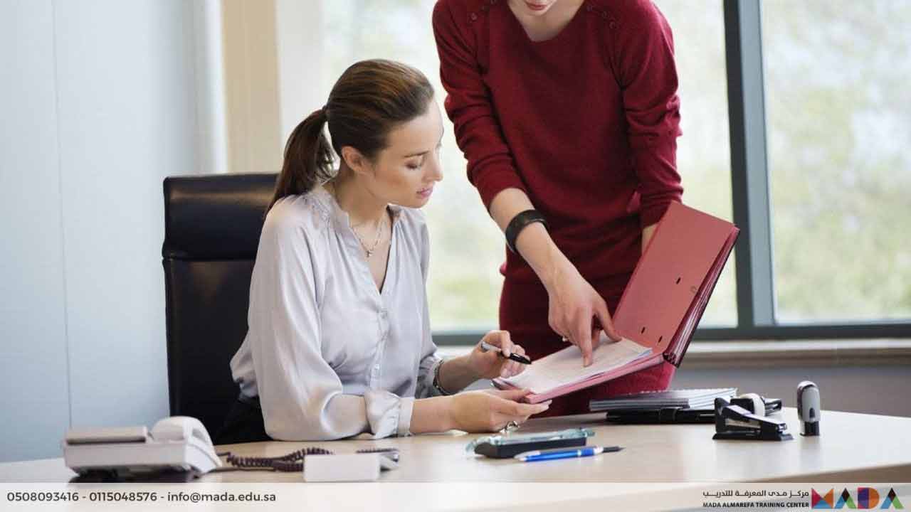 دورة السكرتارية التنفيذية وادارة المكاتب