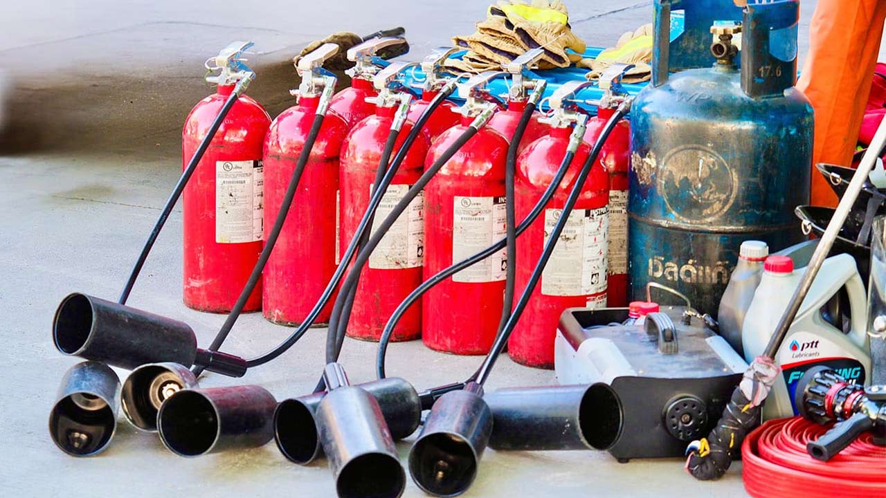 دورة Emergency Preparedness & Basic Firefighting
