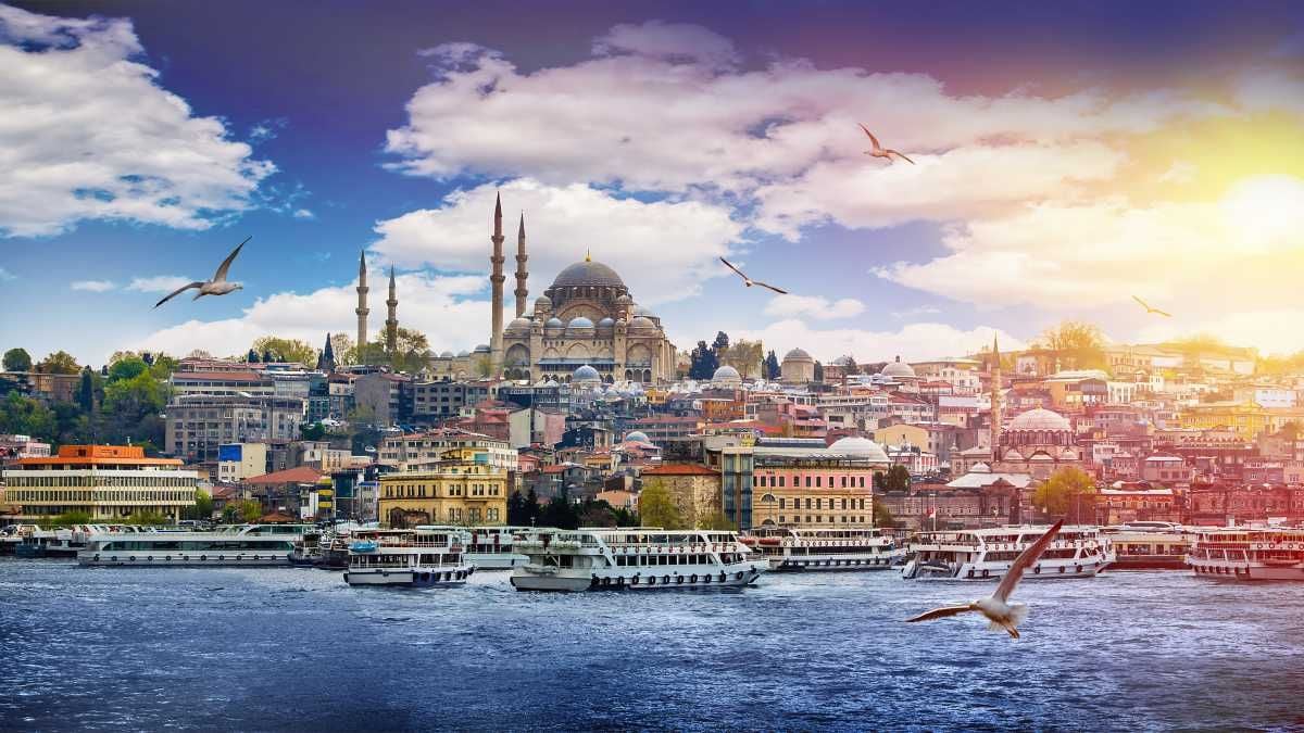 دورة أساسيات إدارة المرافق والسلامة في اسطنبول 7 أيام 6 ليالي لشخصين